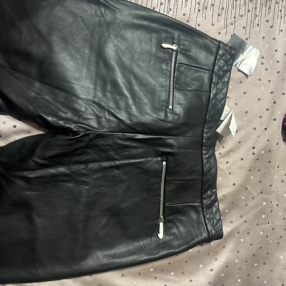 Leather faux pants - Picture 5 of 7